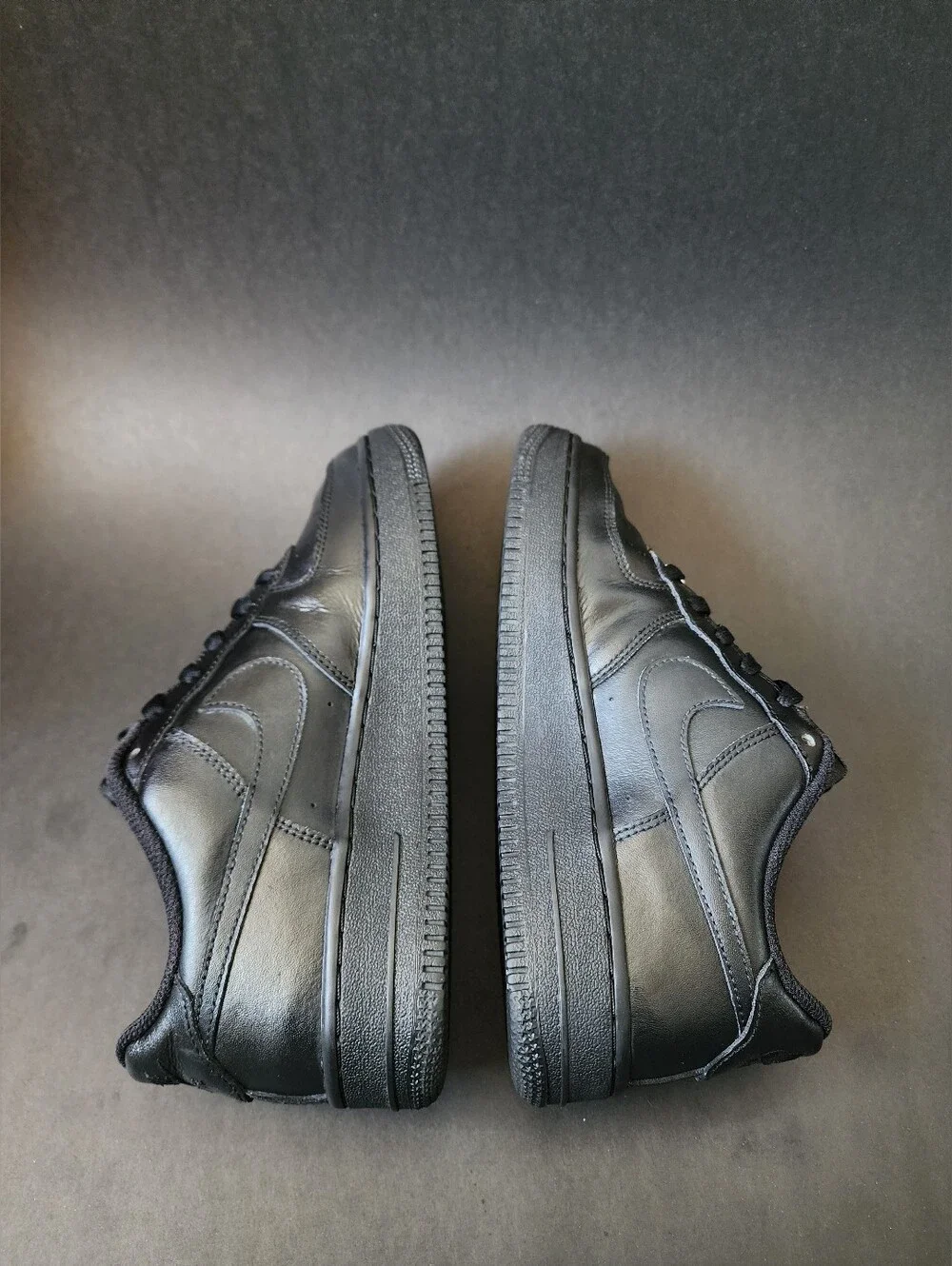 NIKE AIR FORCE 1 BLACK " SWAROVSKICUSTOMIZED " WOMEN US SIZE 6 GREAT COND - Picture 5 of 10